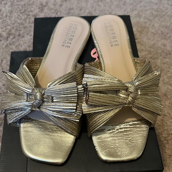 Journee Collection Metallic Gold Slide Sandals - Picture 2 of 4